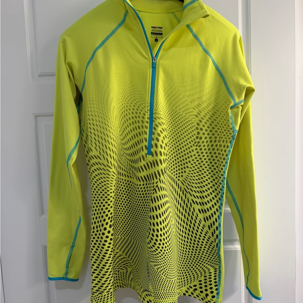 Woman’s Nike Pro